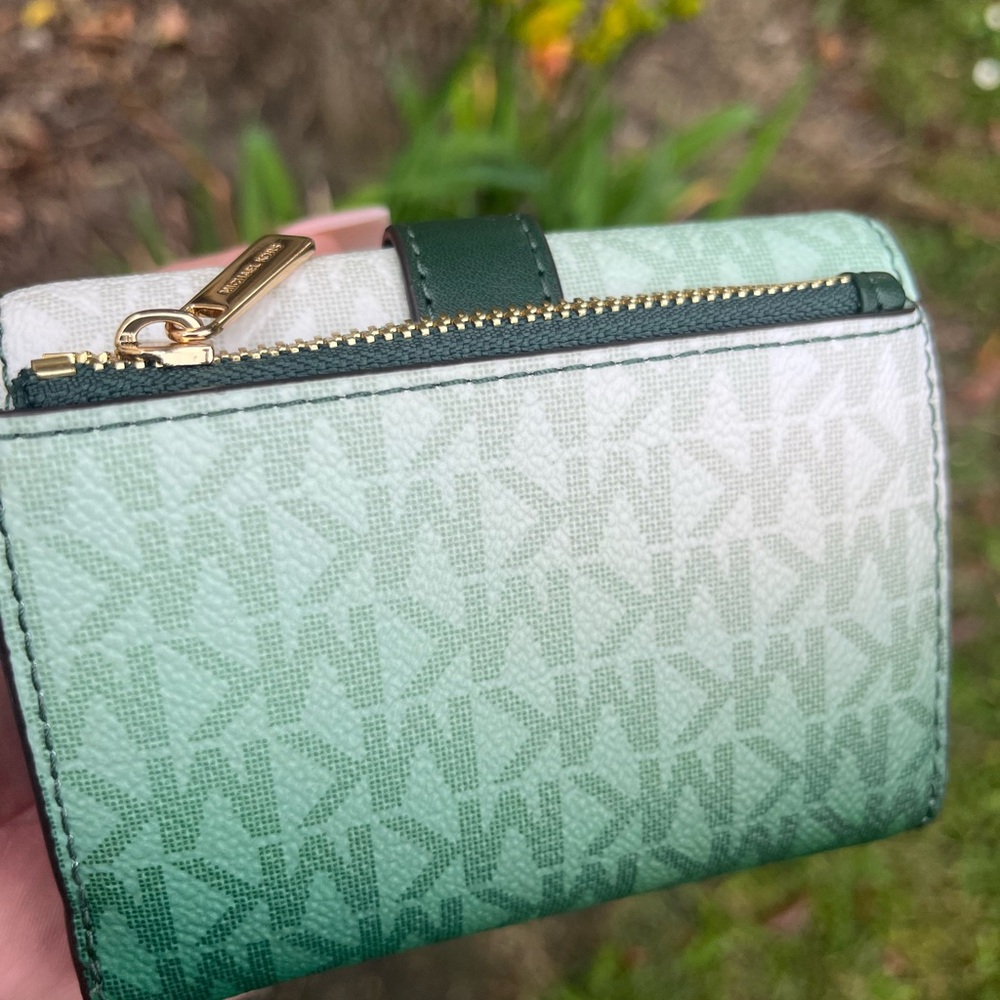 Michael Kors Moss/Green Ombré Wallet - Picture 5 of 9